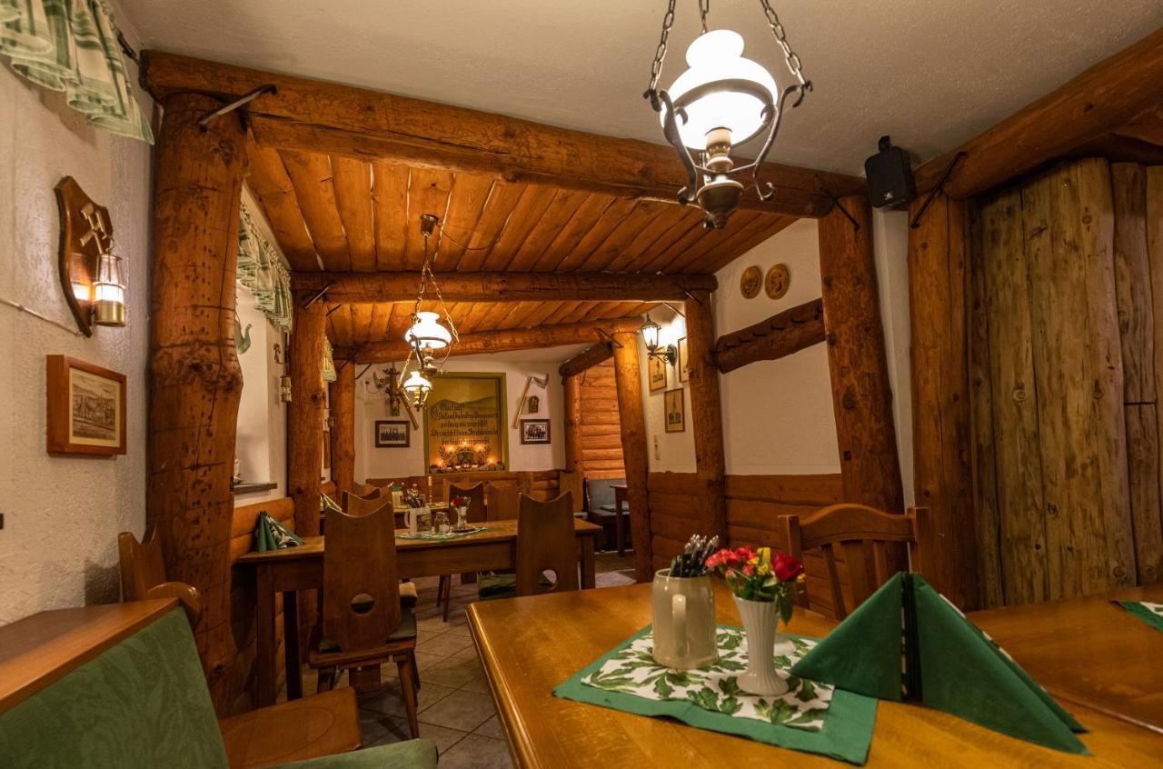Pension Und Gaststaette Zur Knappenschaenke Thermalbad Wiesenbad Eksteriør billede